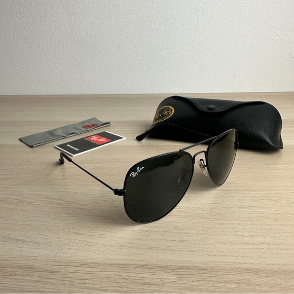 RAY-BAN AVIATOR LARGE METAL II RB3026 Black Men / Women